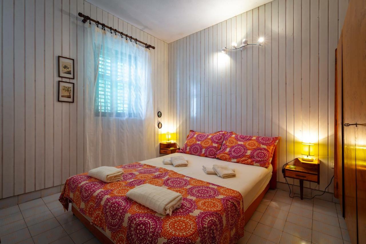 Holiday Home Barbara Trogir Exteriér fotografie