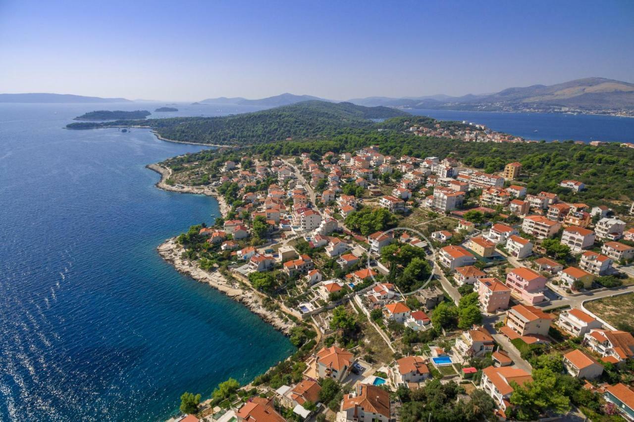 Holiday Home Barbara Trogir Exteriér fotografie