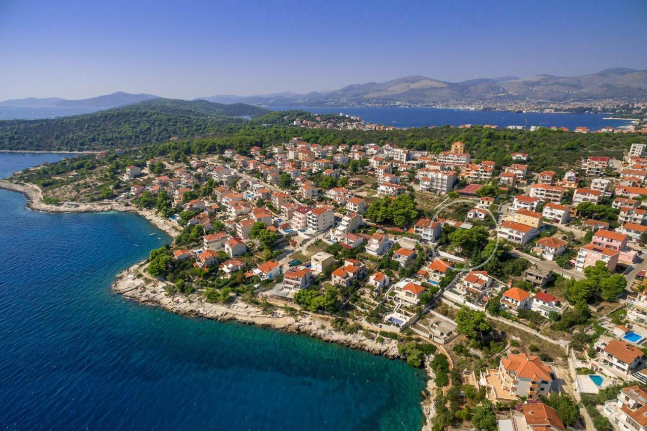 Holiday Home Barbara Trogir Exteriér fotografie